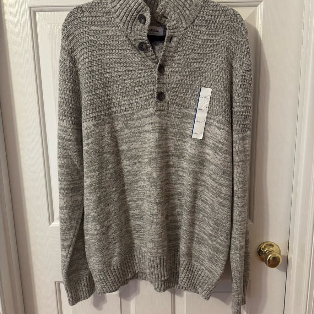 Goodfellow & Co V-Neck Sweater in Heather Gray